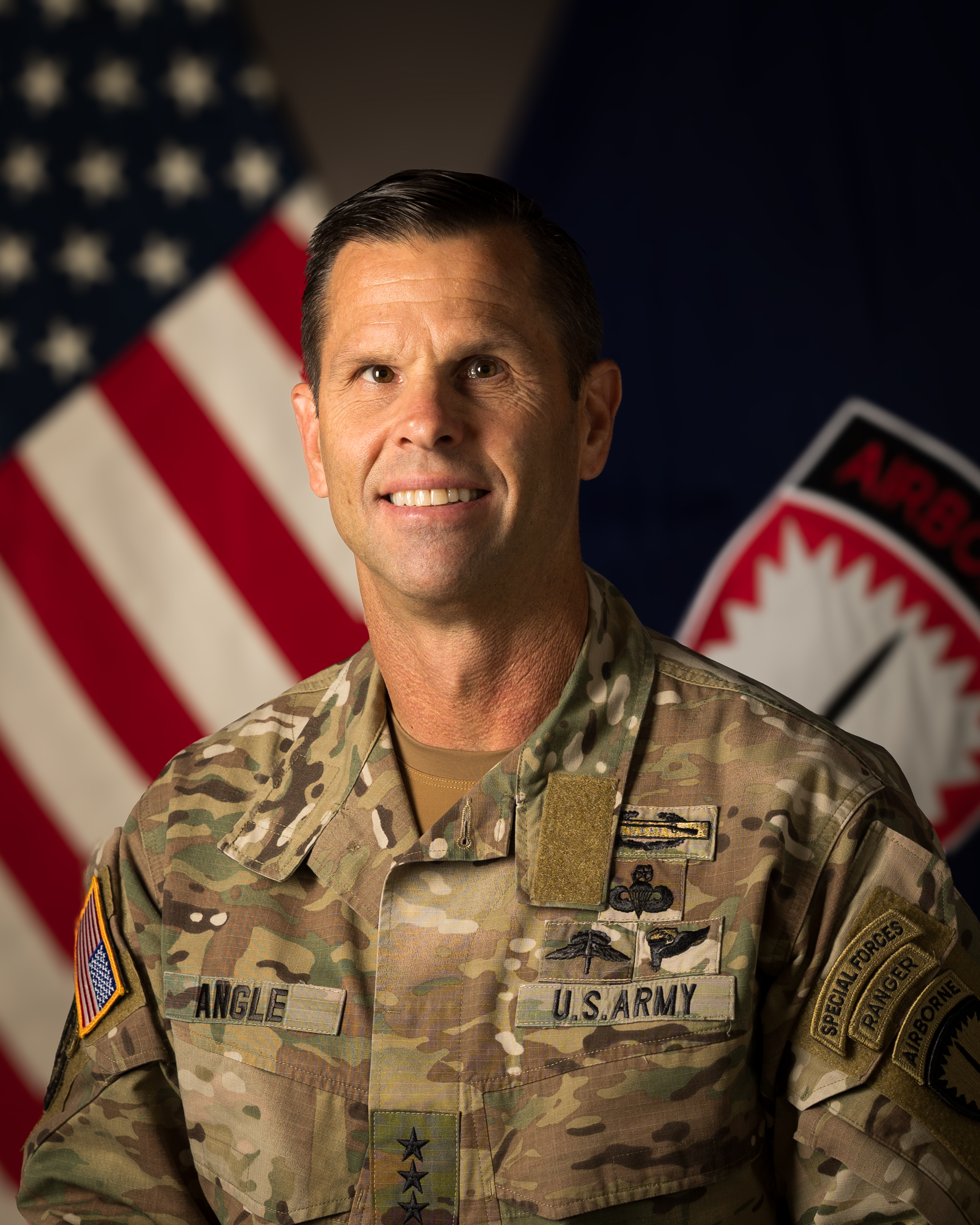 Portrait of SOCEUR Commander Lieutenant General Richard E. Angle